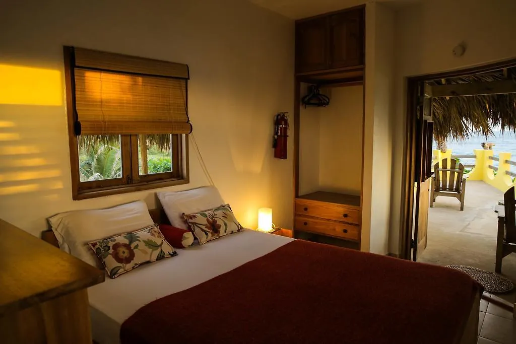 Kudehya Guesthouse Treasure Beach Konukevi